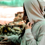 Chandail à capuche trop relax -Atmosphère