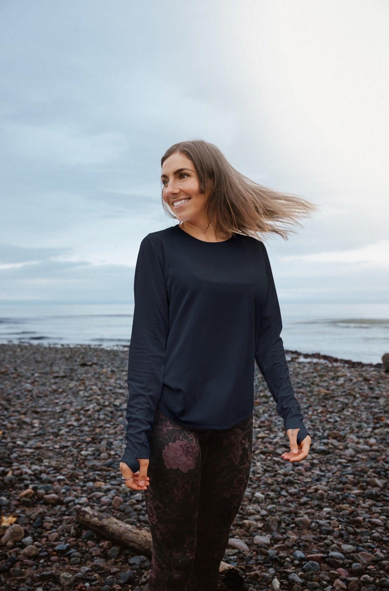 Rose Boreal - Top - No Brainer Long Sleeves - Denim