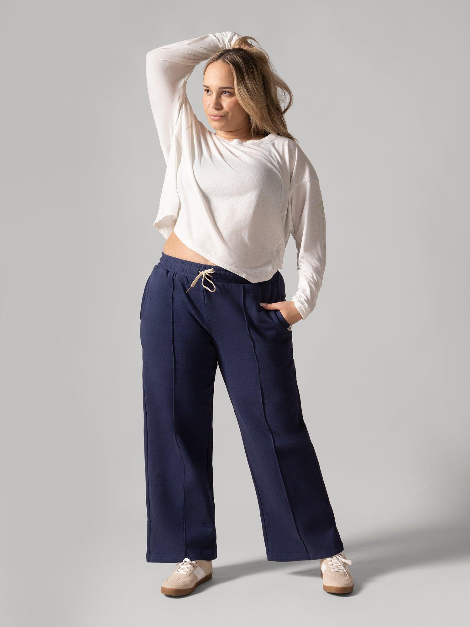 Rose Boreal - Jogger - Walk in the park jogger - Denim