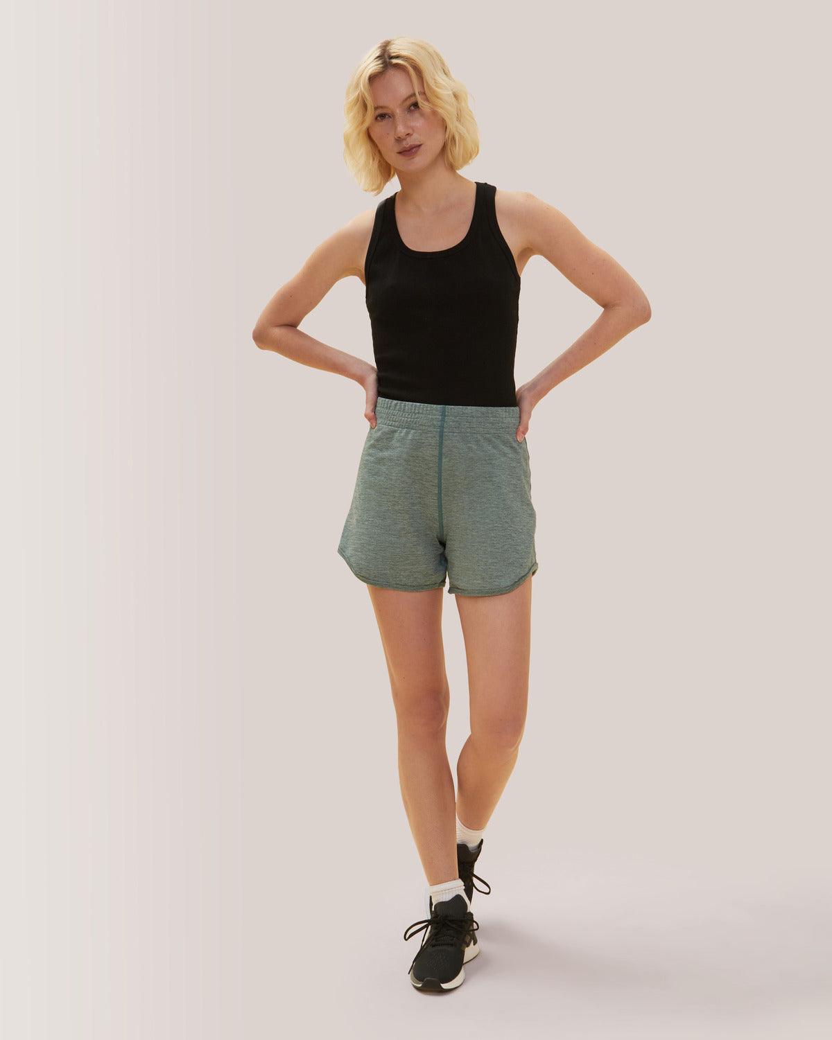 Rose Boreal - Tank Top - Long Mile-End Tank Top - Total Eclipse