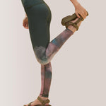 Rose Boreal - Legging - Reversible Ultralight High-Rise Legging - Aurora Borealis