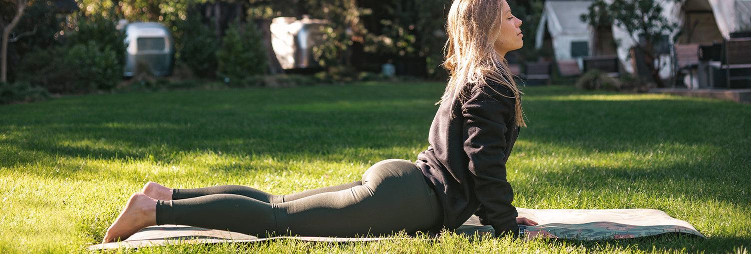 Somatic Yoga: Exploring the Body and Mind in Mindfulness - Rose Boreal