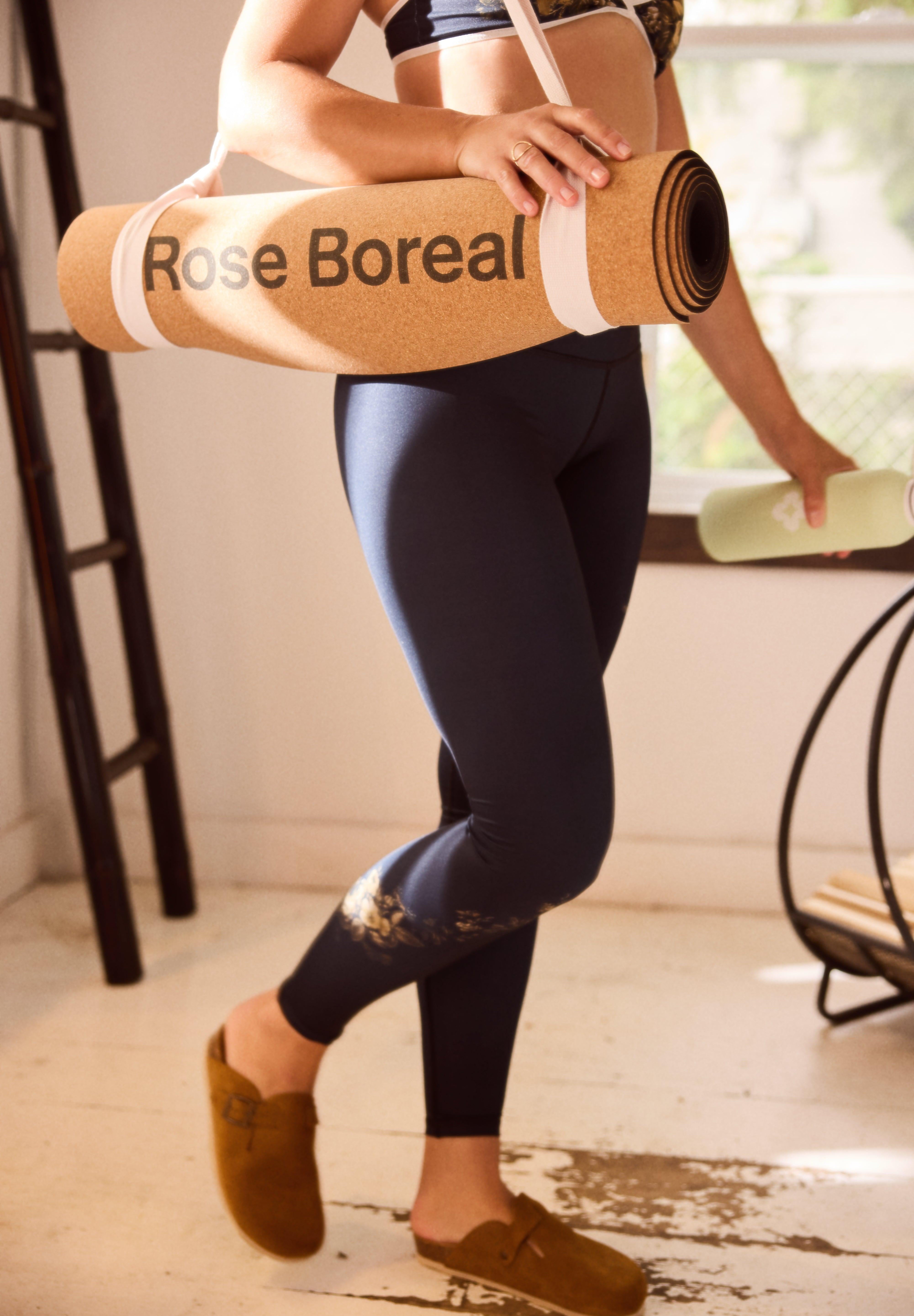 Rose Boreal - Legging - Reversible Ultralight High-Rise Legging - Charcoal English Garden