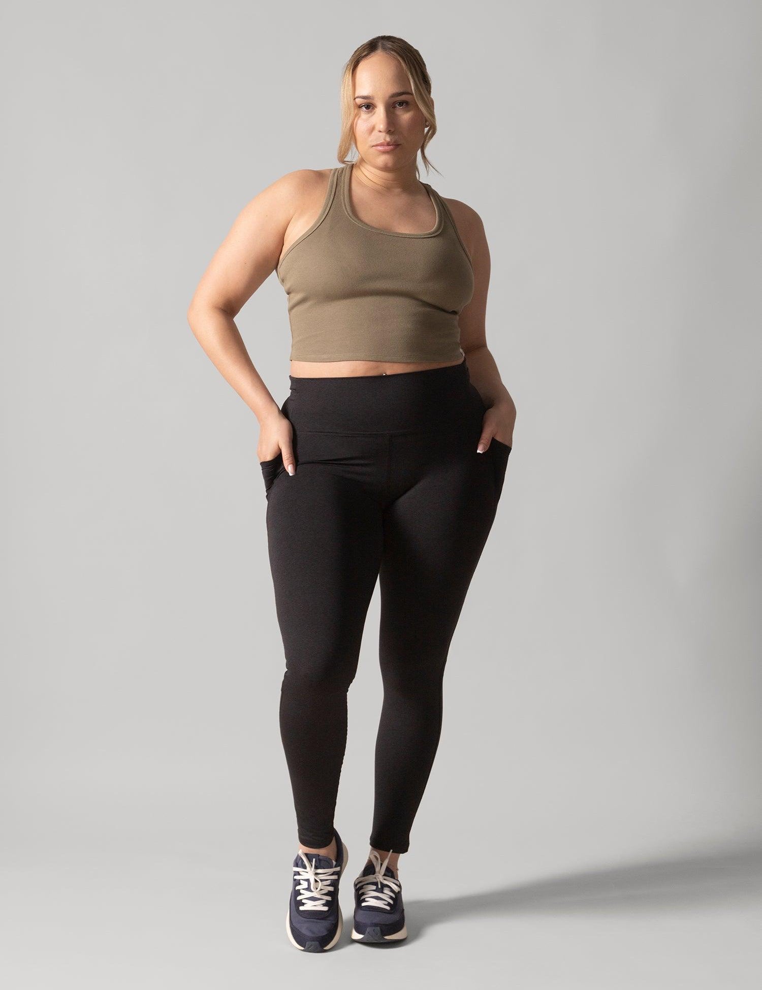 Rose Boreal - Legging - Buttery Soft BFF High-Rise Legging with Pockets - Total Eclipse