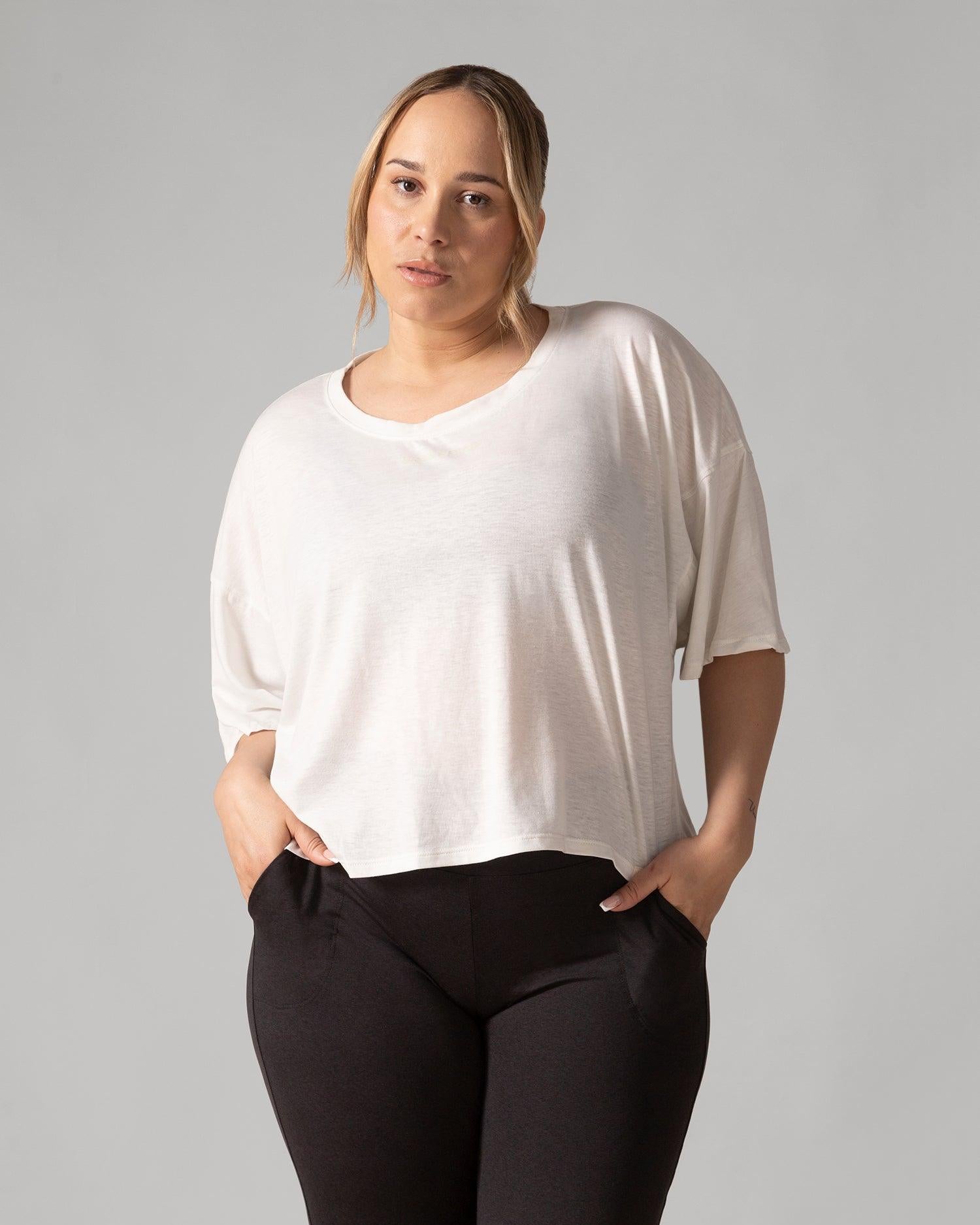 Rose Boreal - T-Shirt - Easy Flow T-Shirt - Natural White