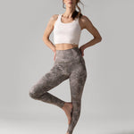 Rose Boreal - Legging - Reversible Ultralight High-Rise Legging - Wild Orchid