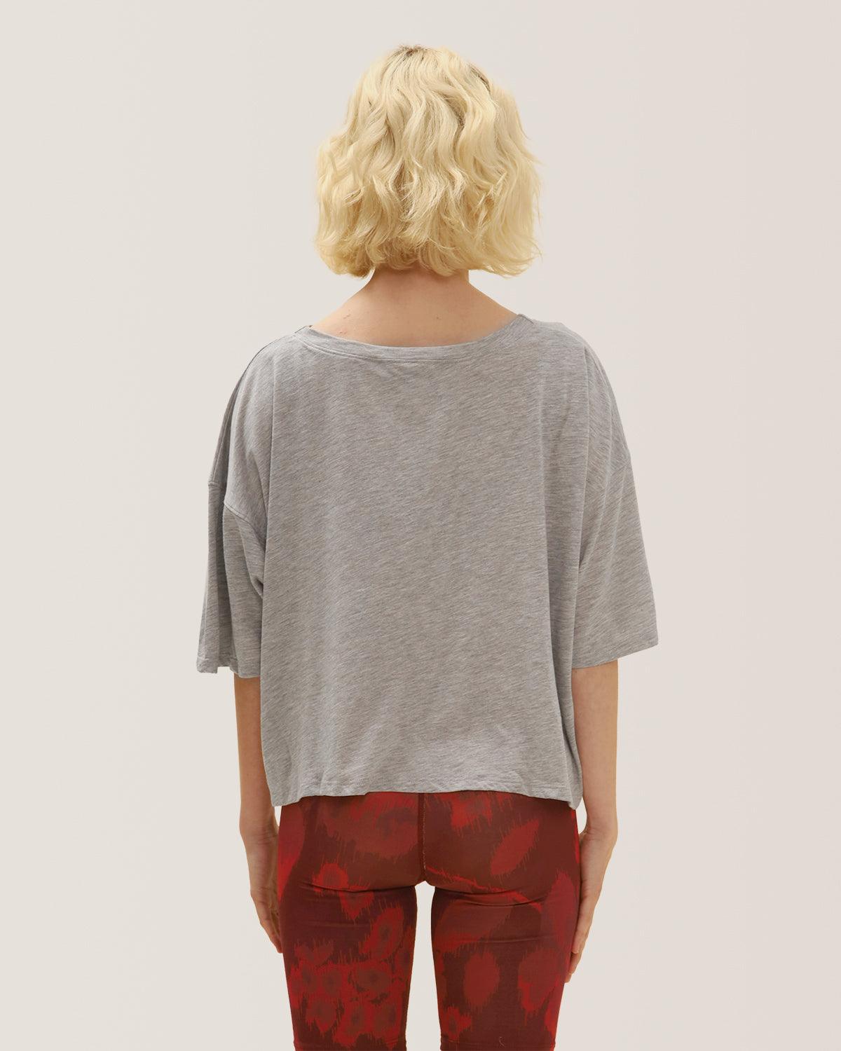 Rose Boreal - T-Shirt - Easy Flow T-Shirt - Moon