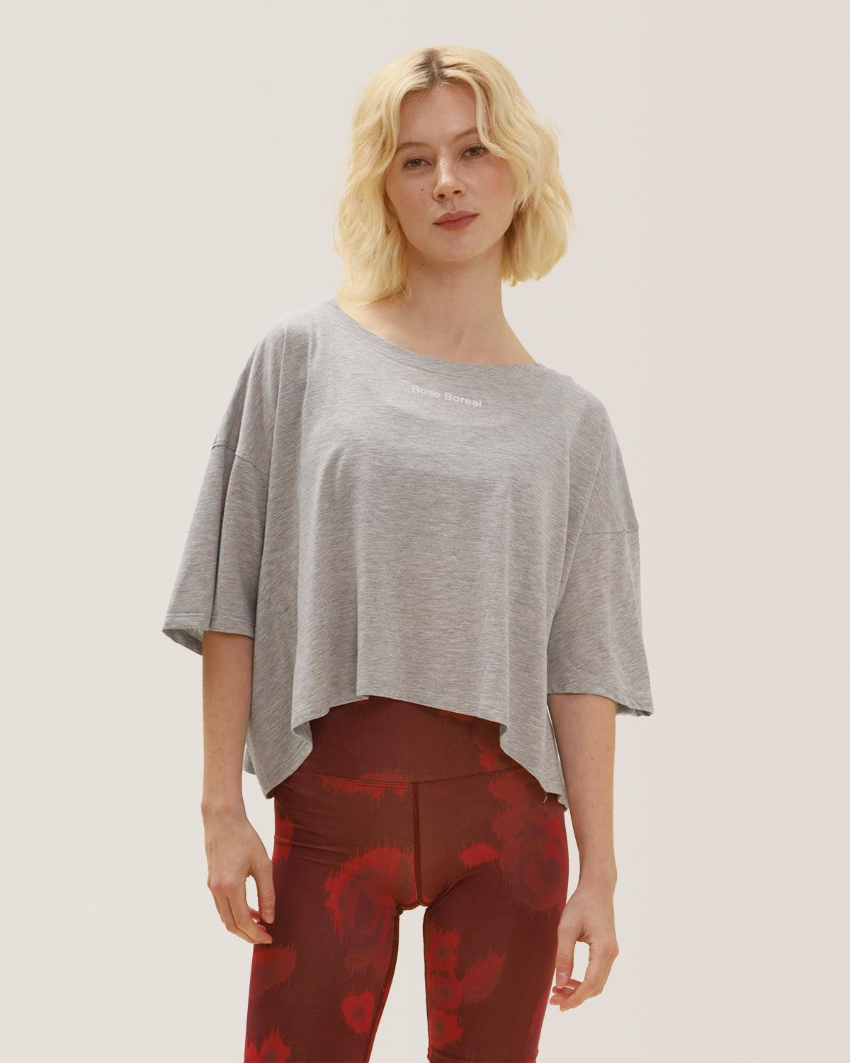Rose Boreal - T-Shirt - Easy Flow T-Shirt - Moon