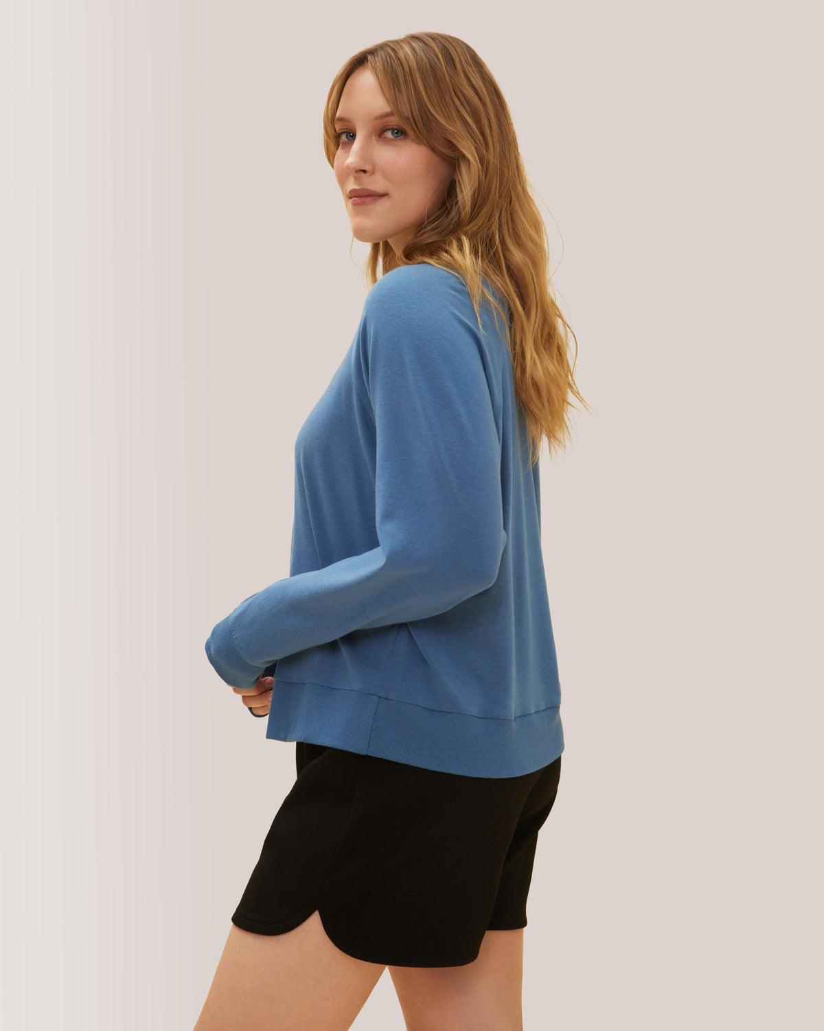 Rose Boreal - Sweatshirt - Enjoy the Ride Long Sleeves - Stellar Blue