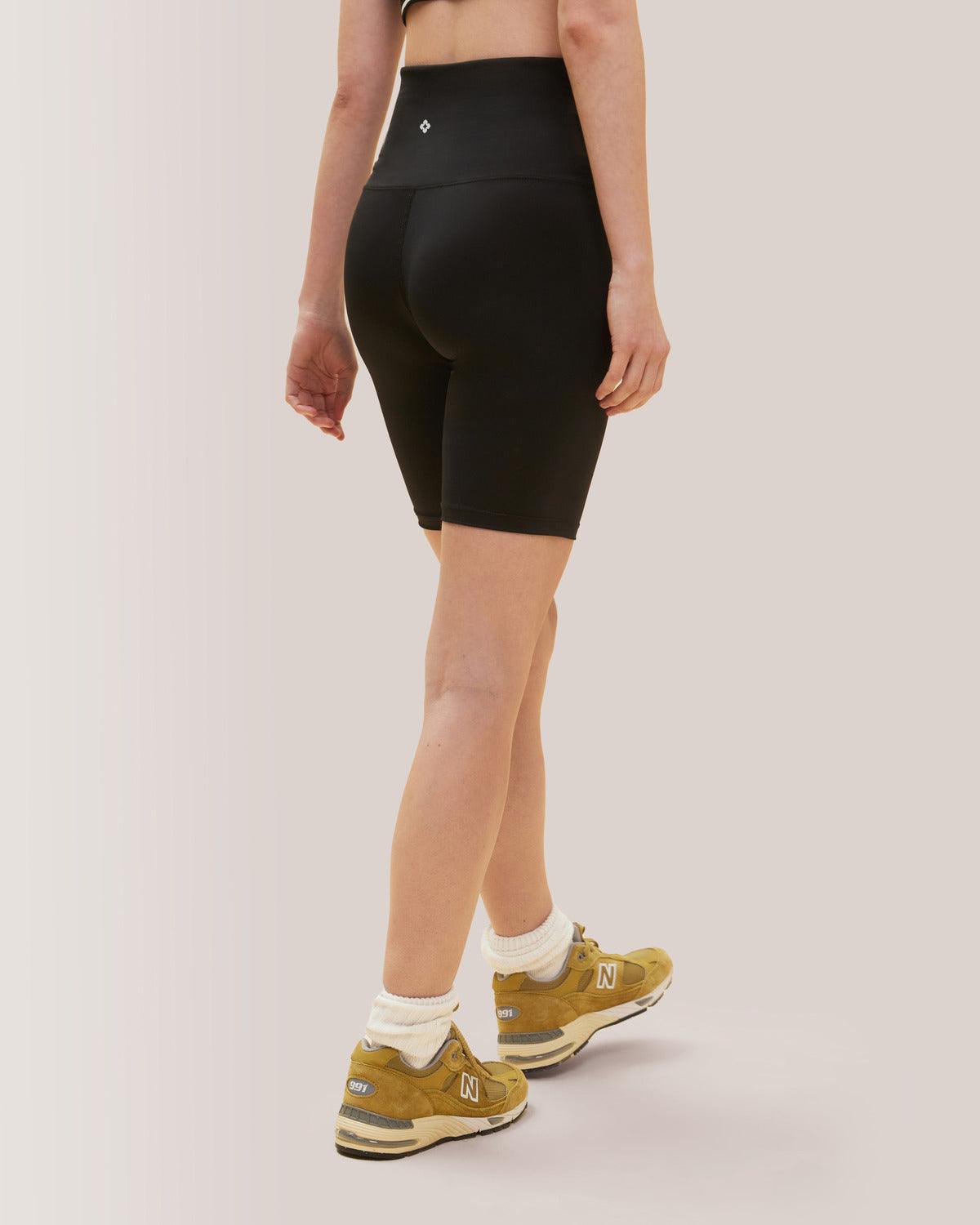 Rose Boreal - Short - New Moon Bike Shorts - Total Eclipse
