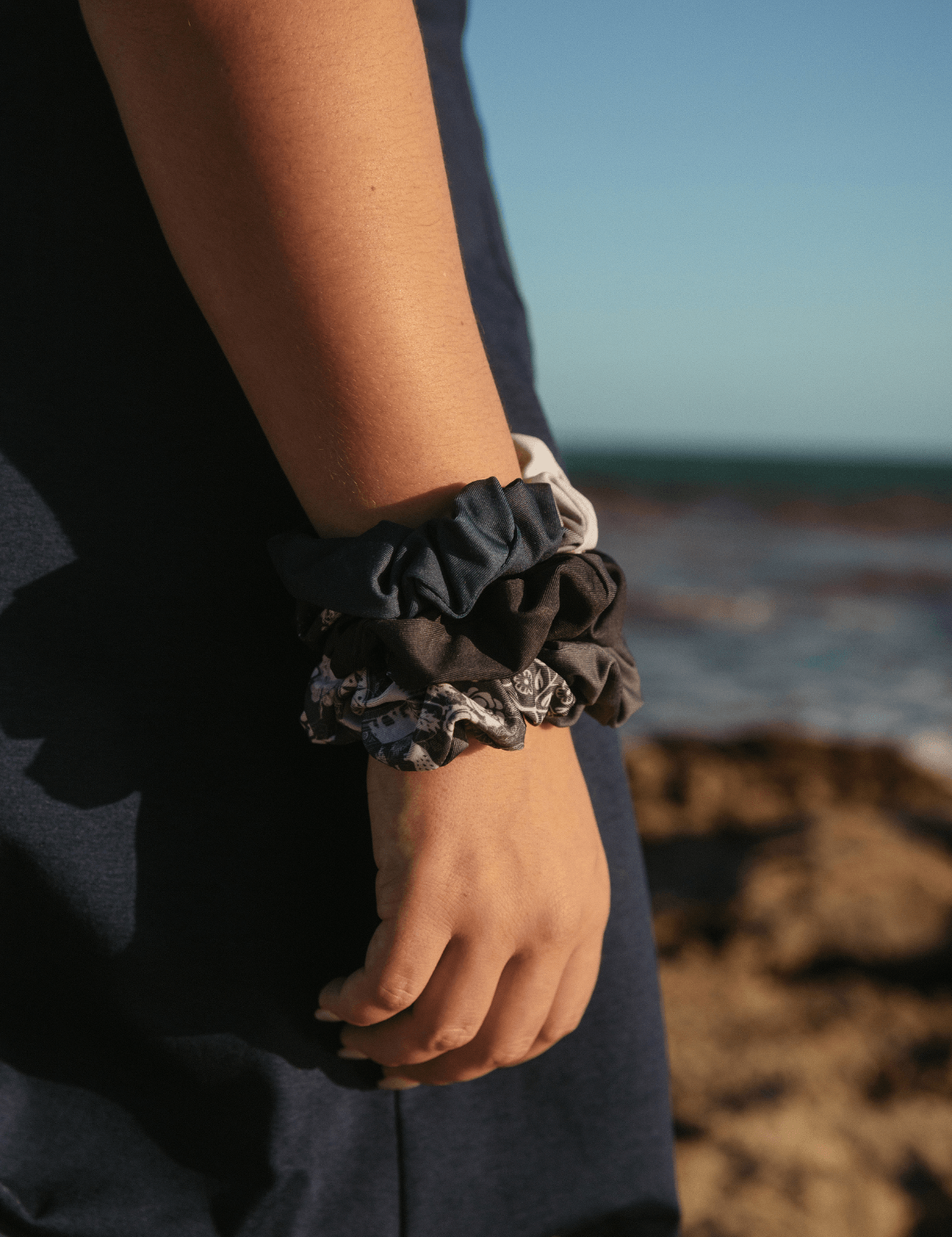 One Scrunchie - Rose Buddha